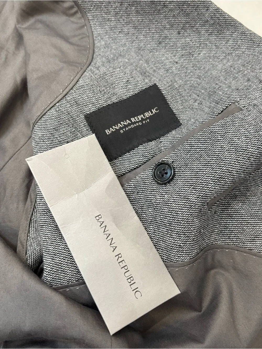 Banana Republic Men’s Standard Fit Sport Coat Blazer Jacket Size 46L Gray